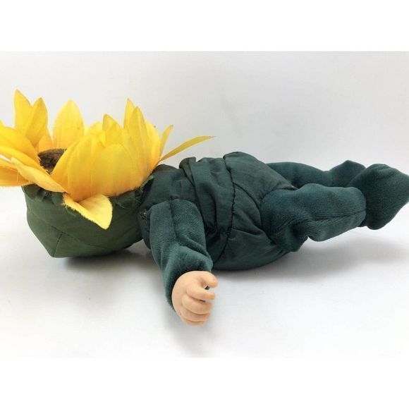 Anne Geddes 7” Sunflower Baby Doll Especially Kids Co. Unimax 1999 Green Yellow - Picture 4 of 8